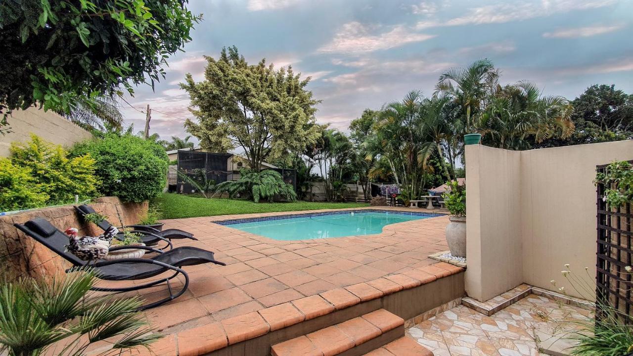Home Away From Home Pinetown Exterior photo