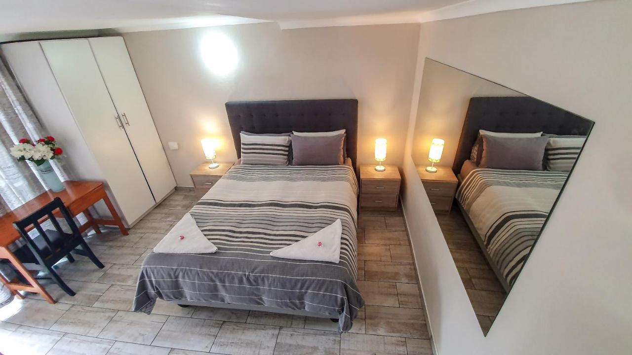 Home Away From Home Pinetown Exterior photo
